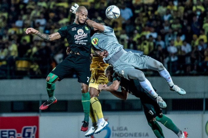 Klasemen Super League - Ditahan Persebaya, Jarak Poin Borneo FC Bisa Dipangkas Persija dan Persib