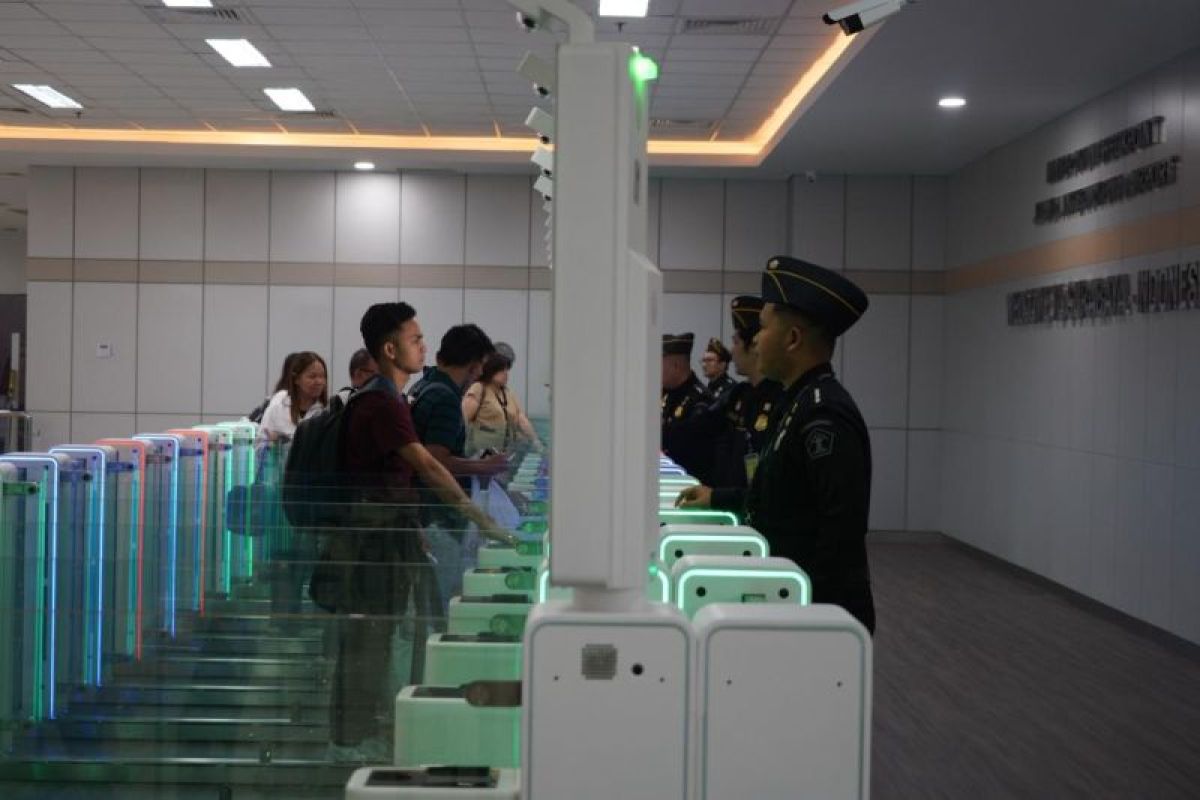 Kemenimipas pastikan layanan publik berjalan penuh saat kebijakan WFH